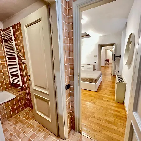 Magic Flat Near Piazza Castello