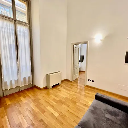 Magic Flat Near Piazza Castello Apartment *