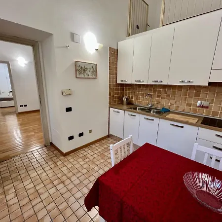 Magic Flat Near Piazza Castello Appartamento *